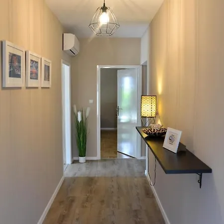 Apartament Maja